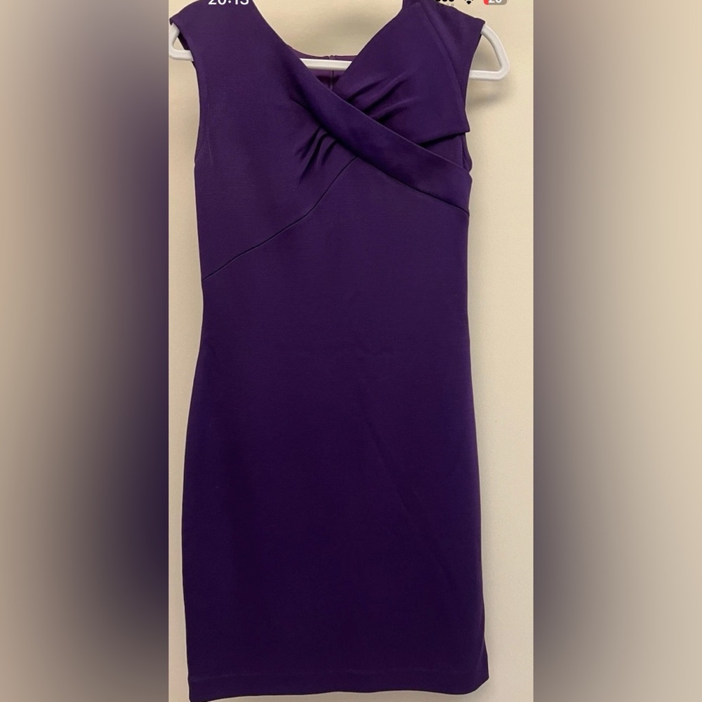 St. John knit Deep Purple sleeveless sheath Dress size 2